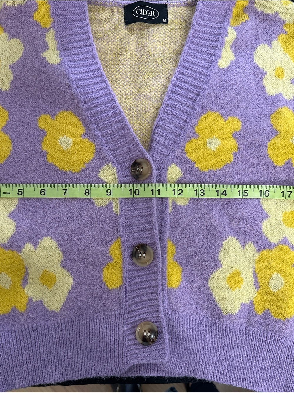Cider Lavender Cropped Floral Cardigan with Yellow and Cream Blooms - Picture 5 of 6